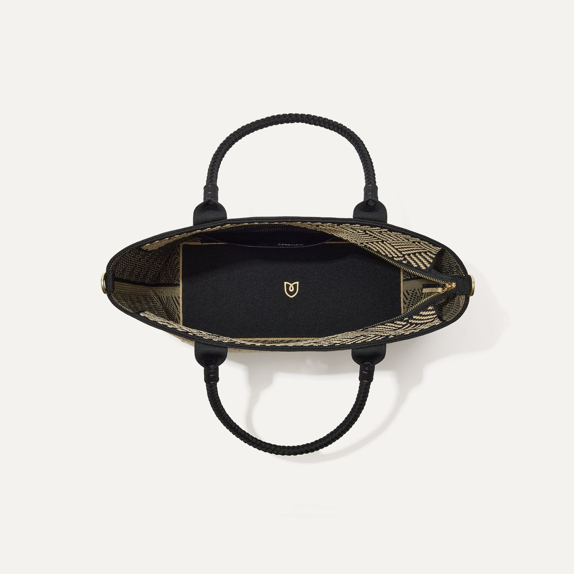 The Lightweight Zip Tote - Polar Zig Zag